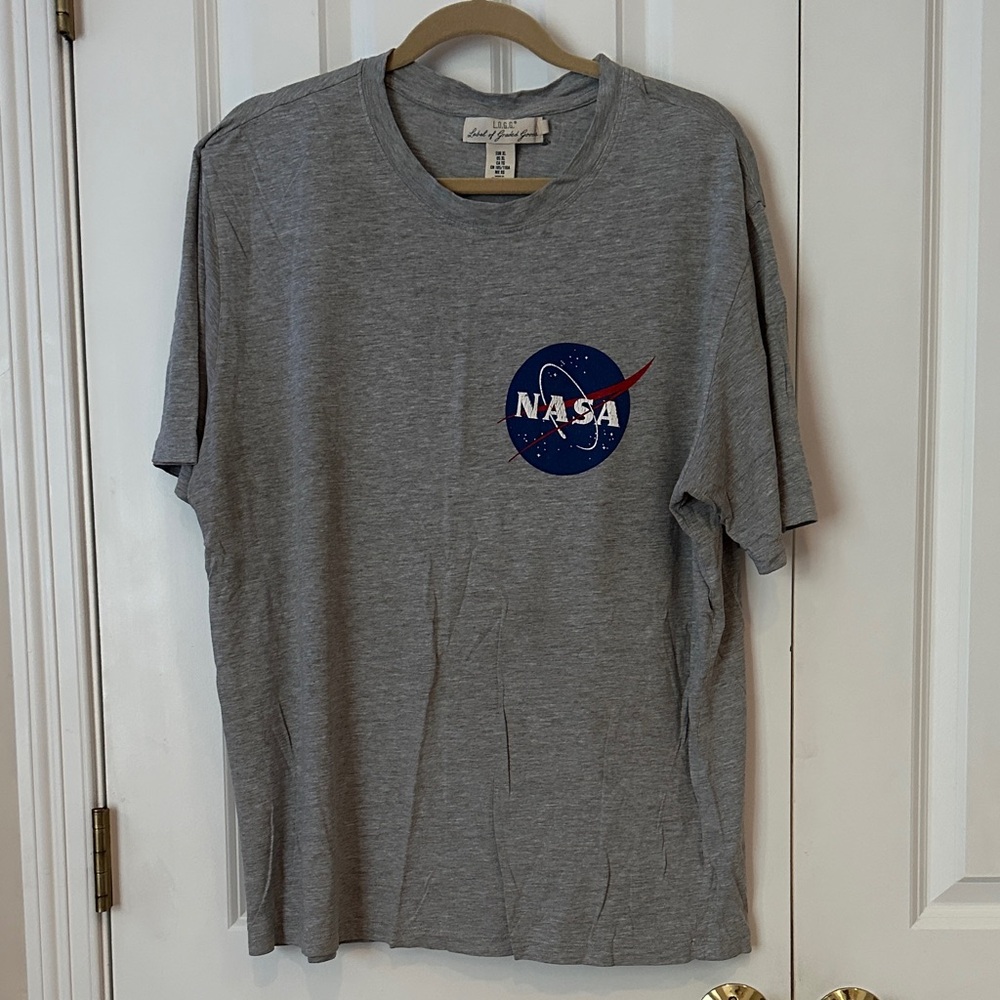 NASA Logo Gray Short Sleeve T-Shirt